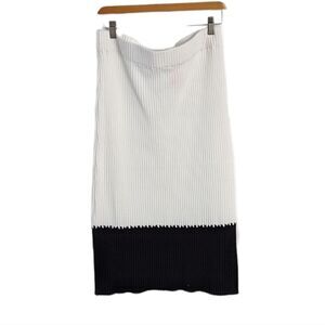 Knit pleated midi Skirt color block black and white Large NWOT